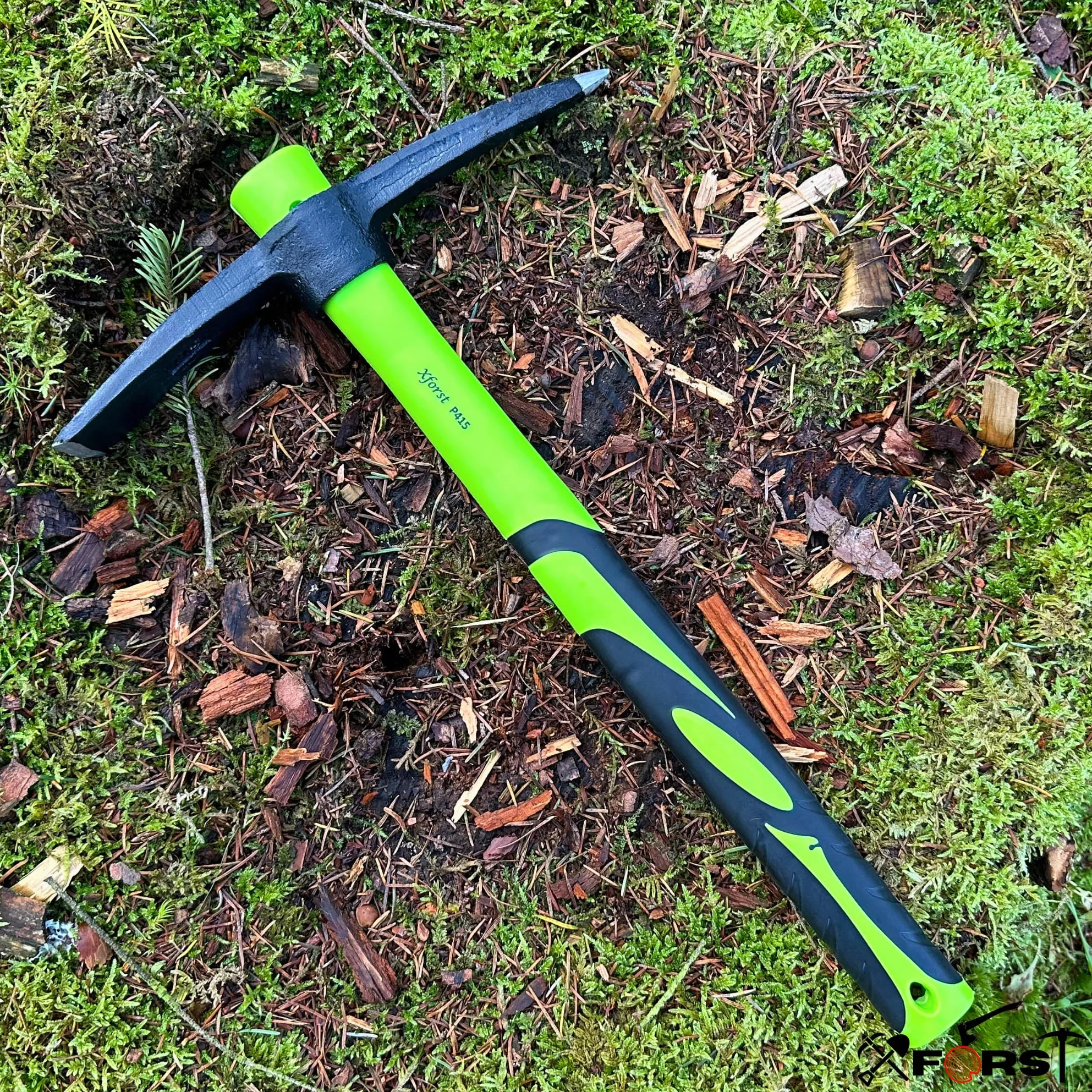 Xforst X-PF40N Pioche de Jardin 40cm – Mini Pioche à Manche en Fibre de Verre & Tête en Acier Forgé Carbone – Outil de Jardinage, Désherbage & Camping