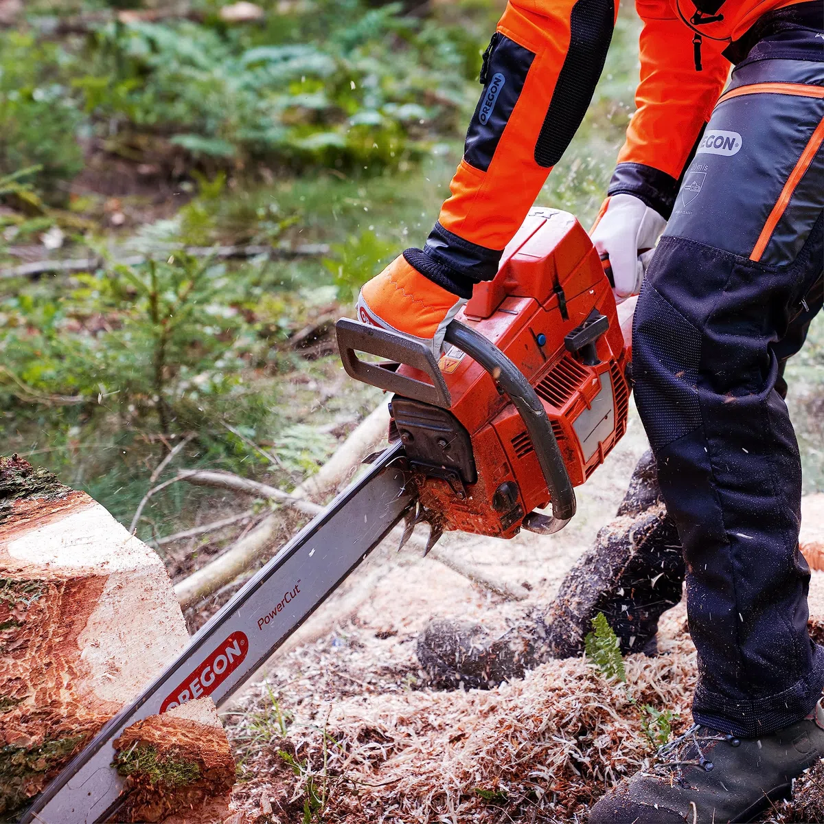 OREGON PowerCut - Chaîne de Tronçonneuse pour Guide-Chaîne 50 cm (20") / Pas 3/8" / Jauge 1,6 mm / Gouges carrée / 72 Maillons d'Entraînements - Compatible avec AEG, Carver & Stihl (75EXL)