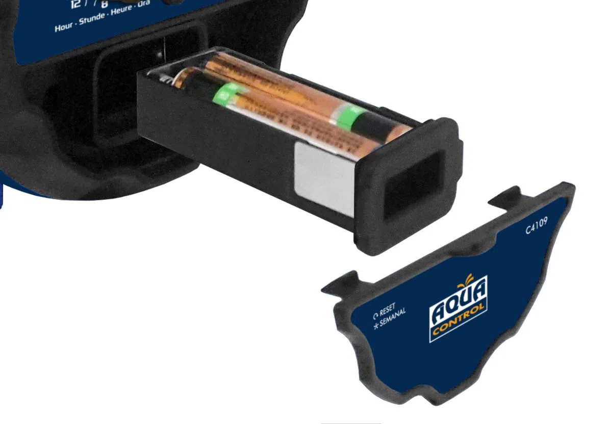 AQUA CONTROL C4109 - Programmateur d'arrosage pour Robinet modèle «Blindé». Compartiment à Piles étanche. Ouverture à 0 Bar. Ne s'ouvre Pas si Les Piles sont épuisées par sécurité