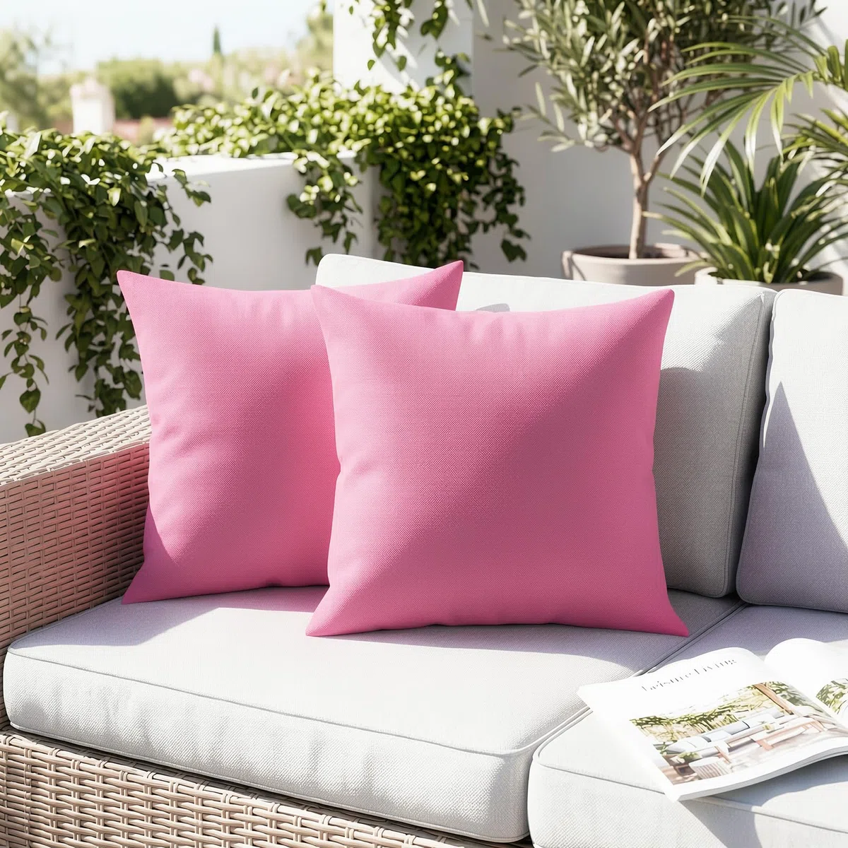 Lewondr Housse de Coussin Imperméable pour l'Extérieur, 2 PCS 45x45cm Taie d'oreiller Anti-UV en PU Solide, Housse de Coussin de Jardin pour Patio Canapé Balcon Canapé, Rose