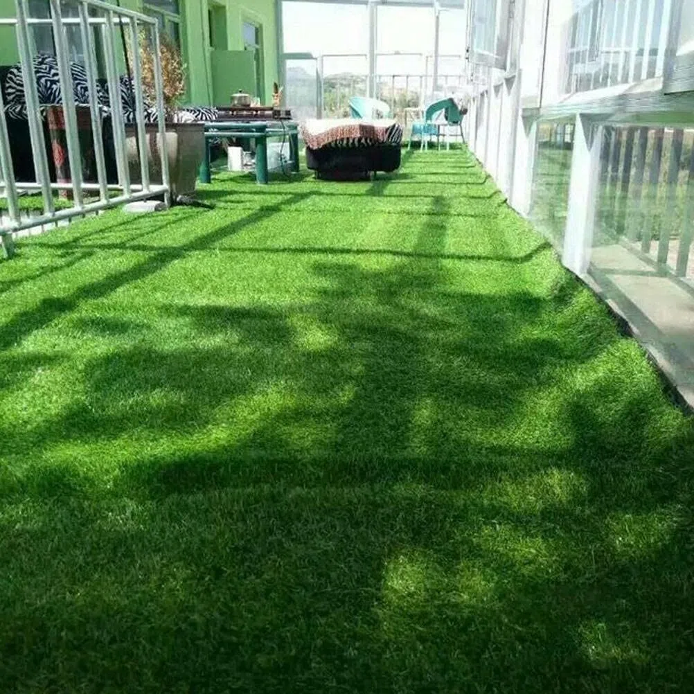 Tapis de gazon artificiel vert de 2 m x 1 m, gazon synthétique pour intérieur ou extérieur, jardin, terrasse, pelouse