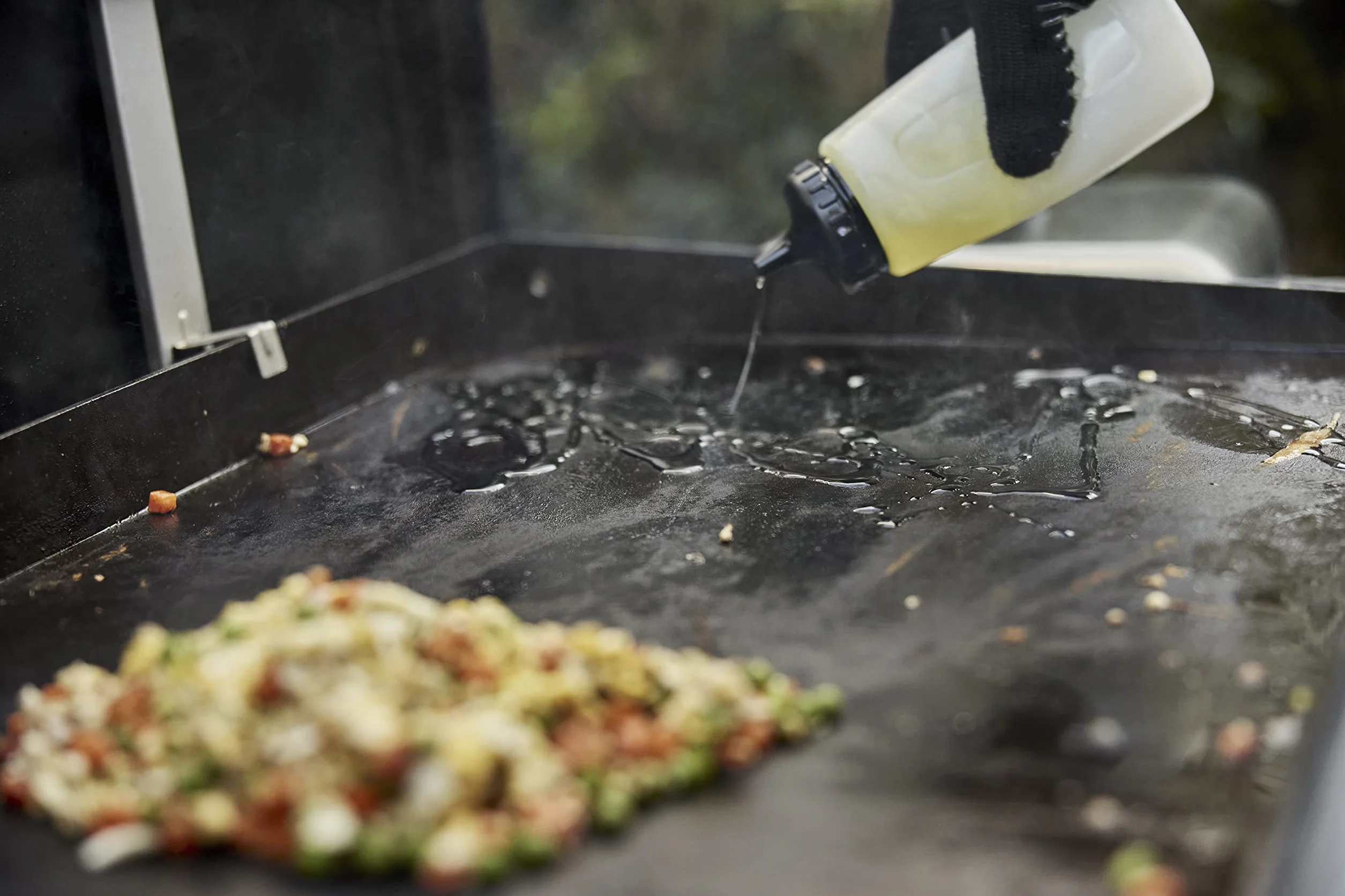 Weber 6782 Griddle Squeeze Bottle, Clear