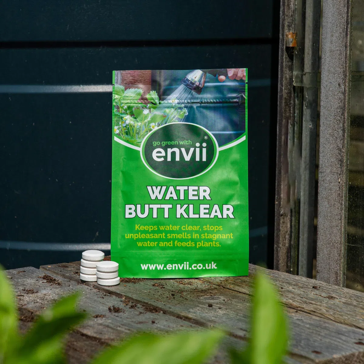 Envii Water Butt Klear - Traitement Eau de Pluie - Nettoyant pour Réservoir et Barril d'eau - Nourrit Les Plantes et Prévient Les Algues