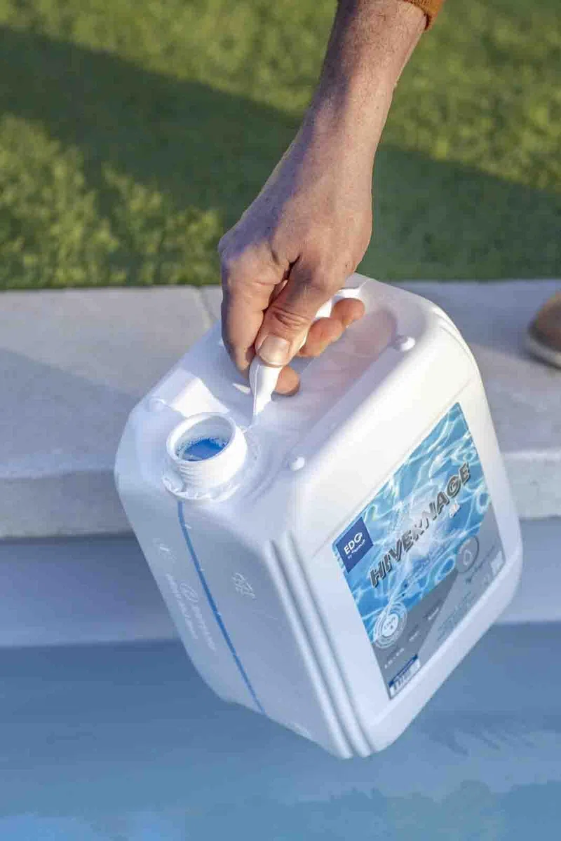 Hivernage Piscine - Anti Algues - Anti dépôts - Protection Des Équipements et des Revêtements - Bidon 5 Litres - EDG