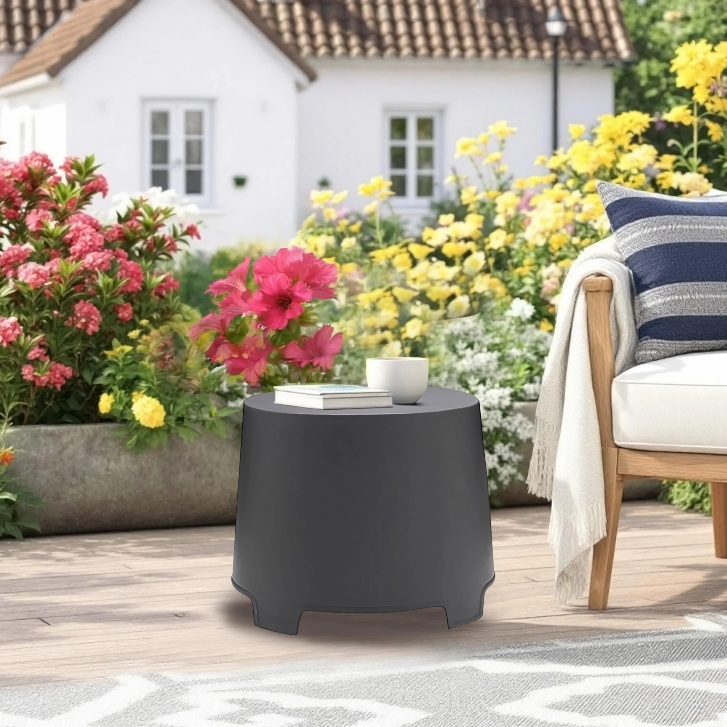 Table d'appoint ronde en plastique anthracite - 46 x 40 cm - Table basse de jardin empilable - Spetebo