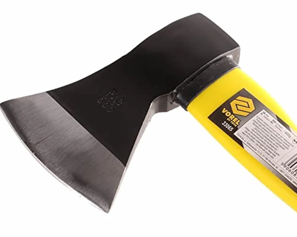 Vorel 33065 – Hache 600 g TUV/GS fibre de verre et manche en PVC